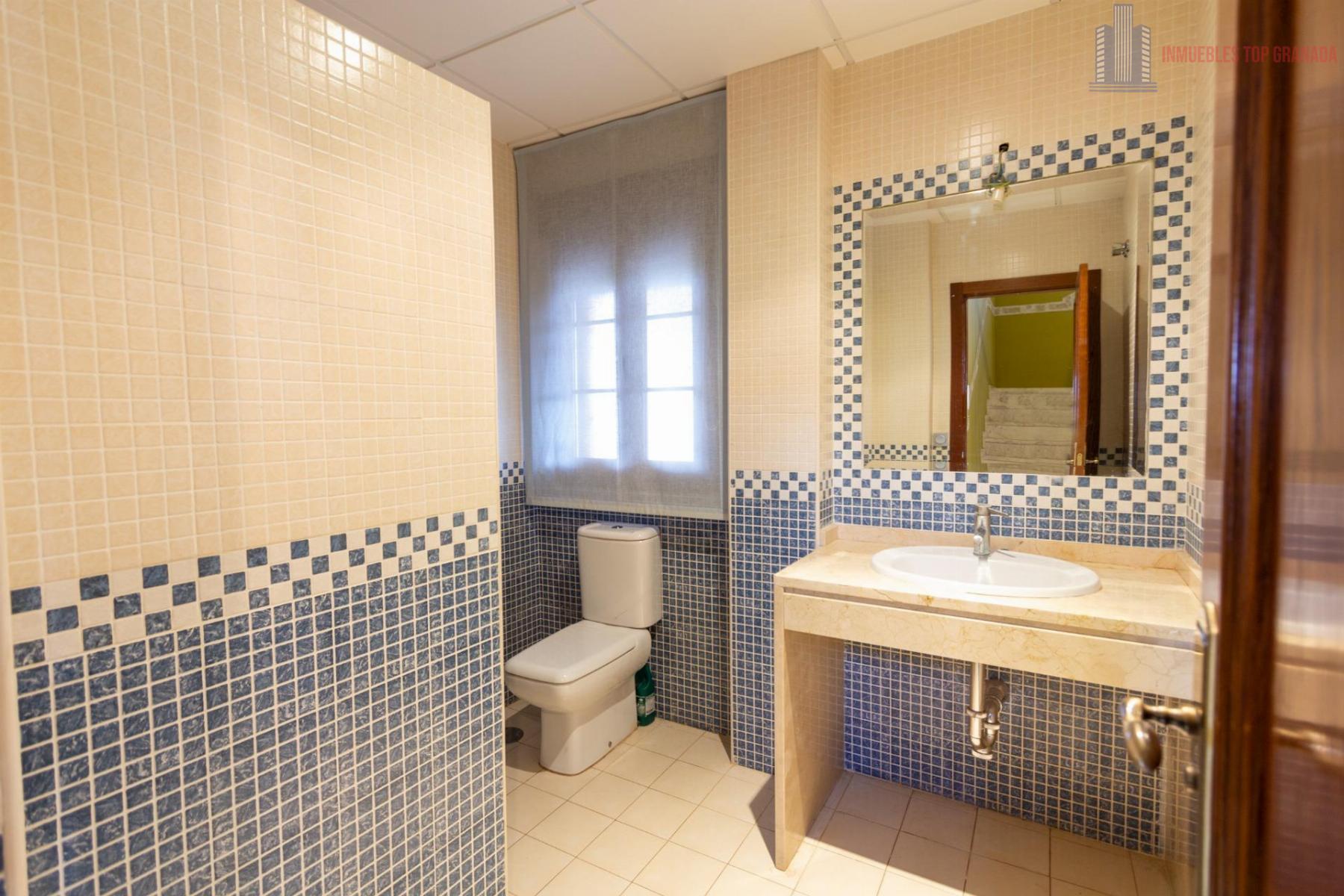 For sale of chalet in Dílar