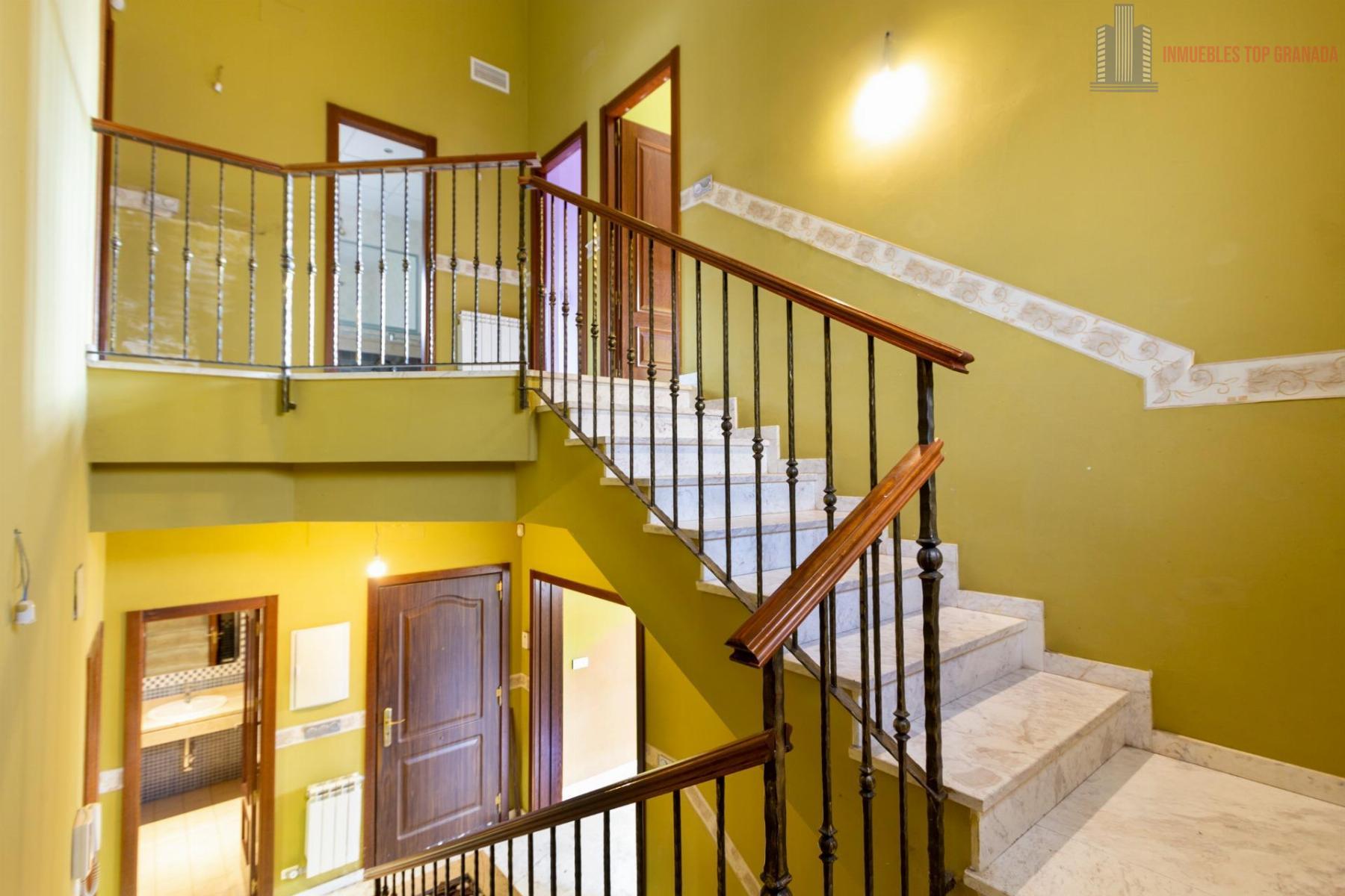 For sale of chalet in Dílar