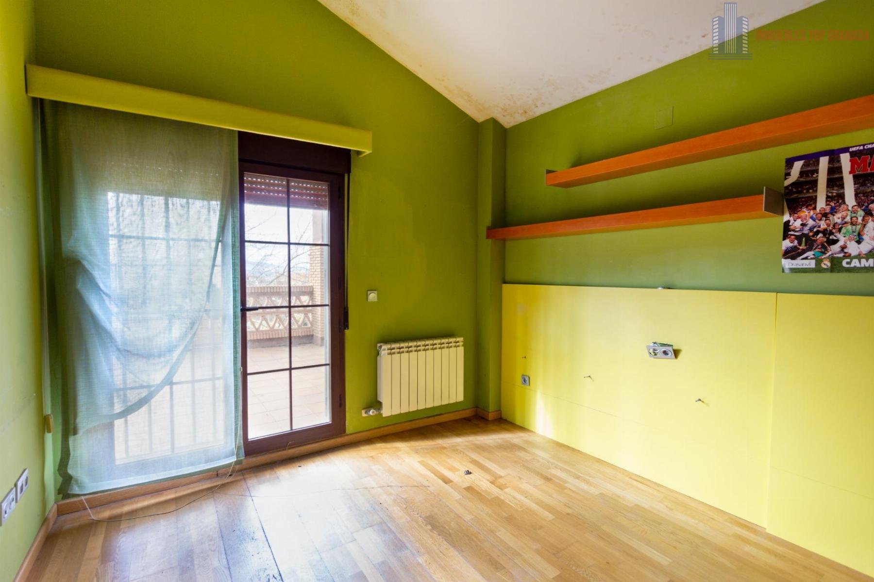 For sale of chalet in Dílar