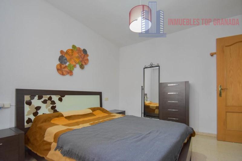For sale of flat in Atarfe