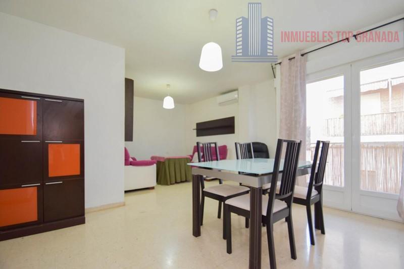 For sale of flat in Atarfe