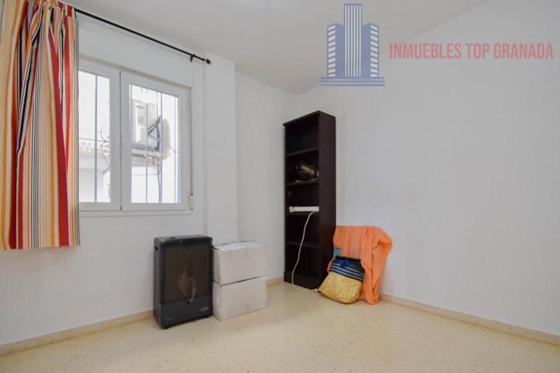 For sale of flat in Atarfe