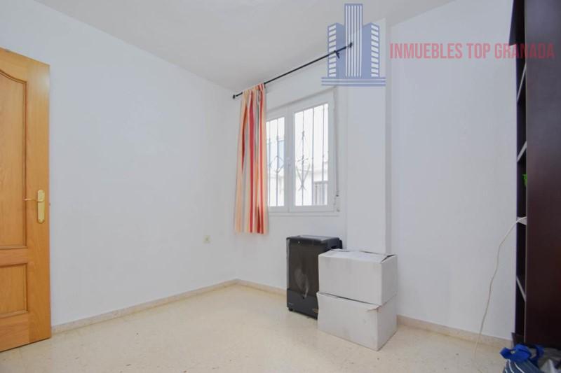 For sale of flat in Atarfe