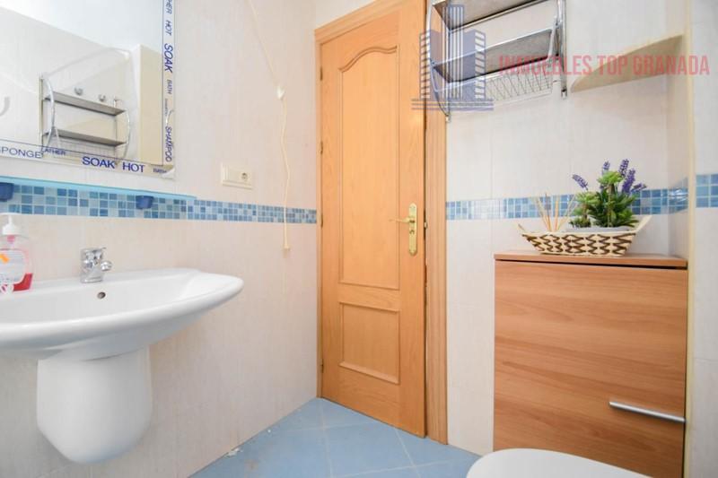 For sale of flat in Atarfe