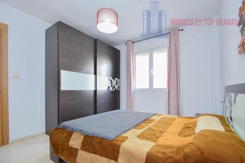 For sale of flat in Atarfe