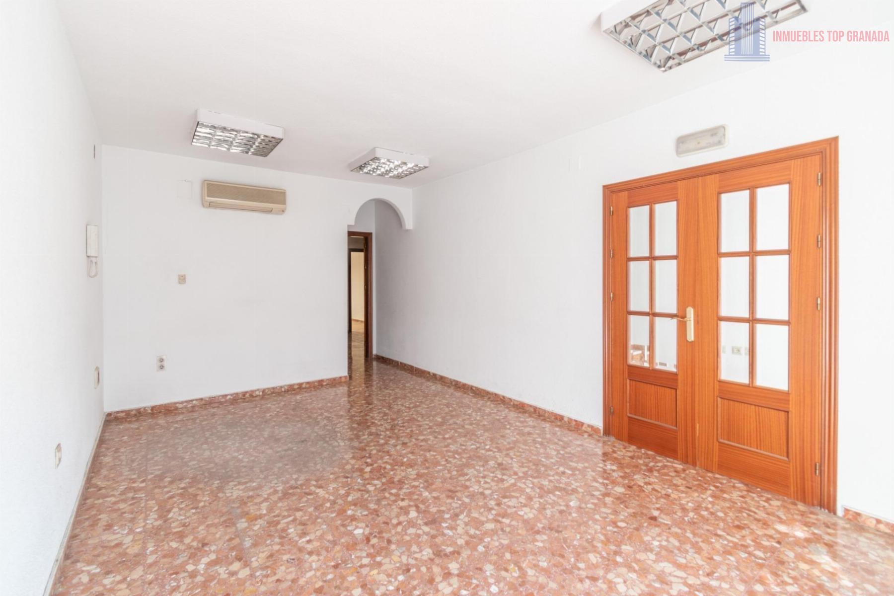 For sale of house in Santa Fe