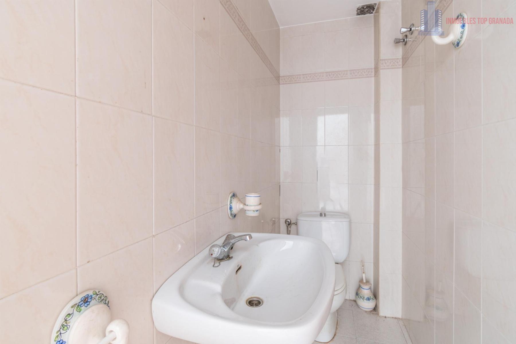 For sale of house in Santa Fe