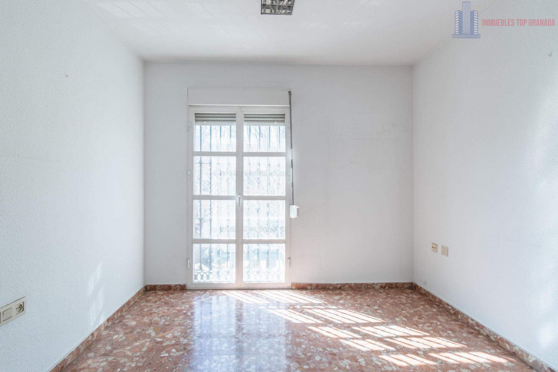For sale of house in Santa Fe
