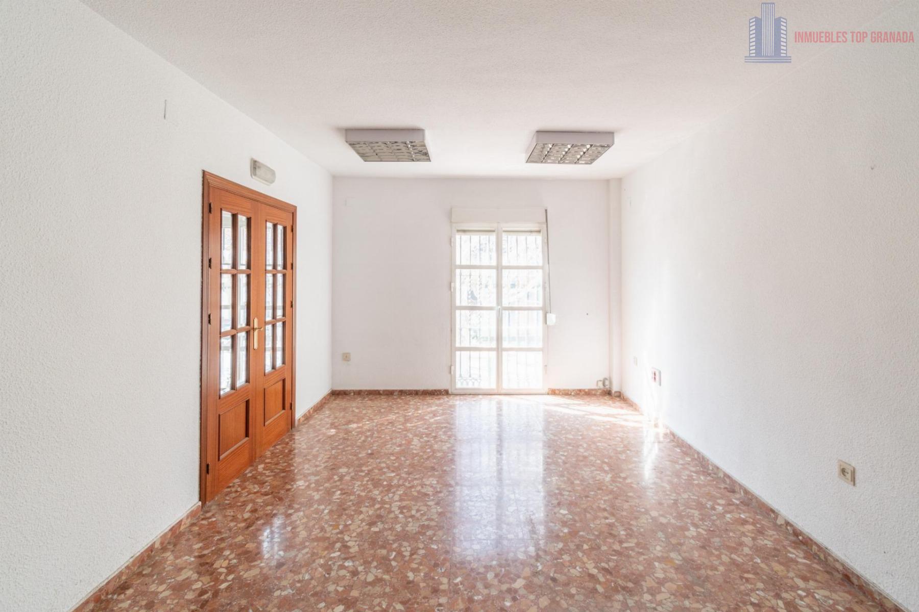 For sale of house in Santa Fe