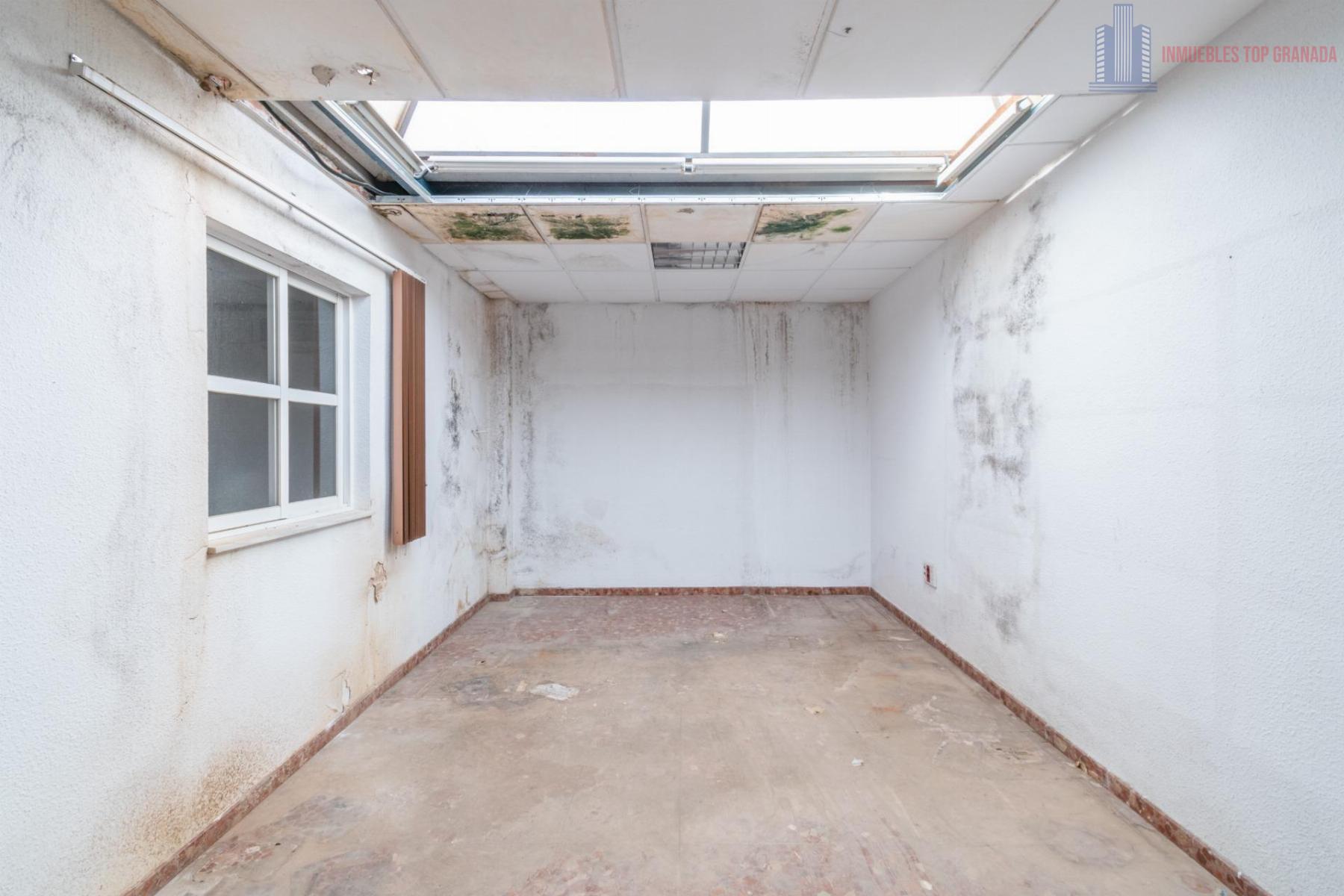 For sale of house in Santa Fe