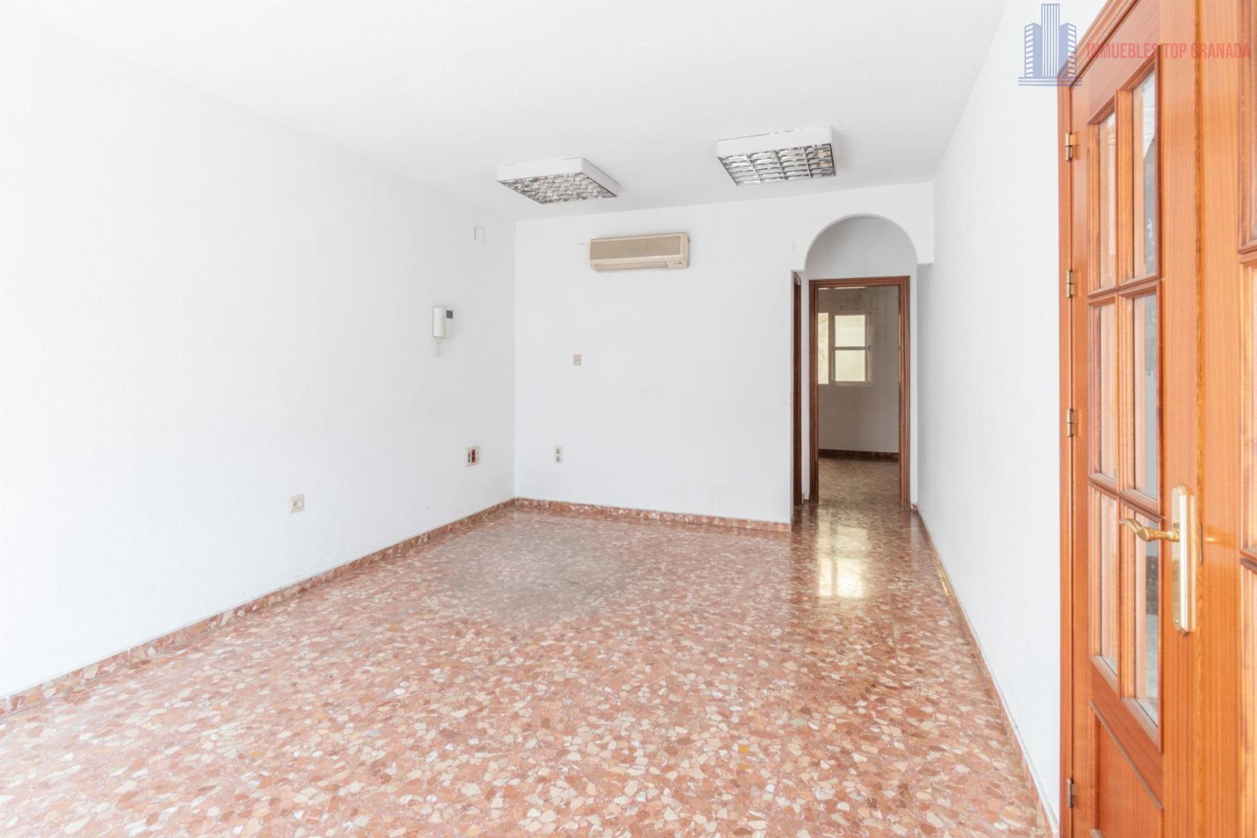 For sale of house in Santa Fe
