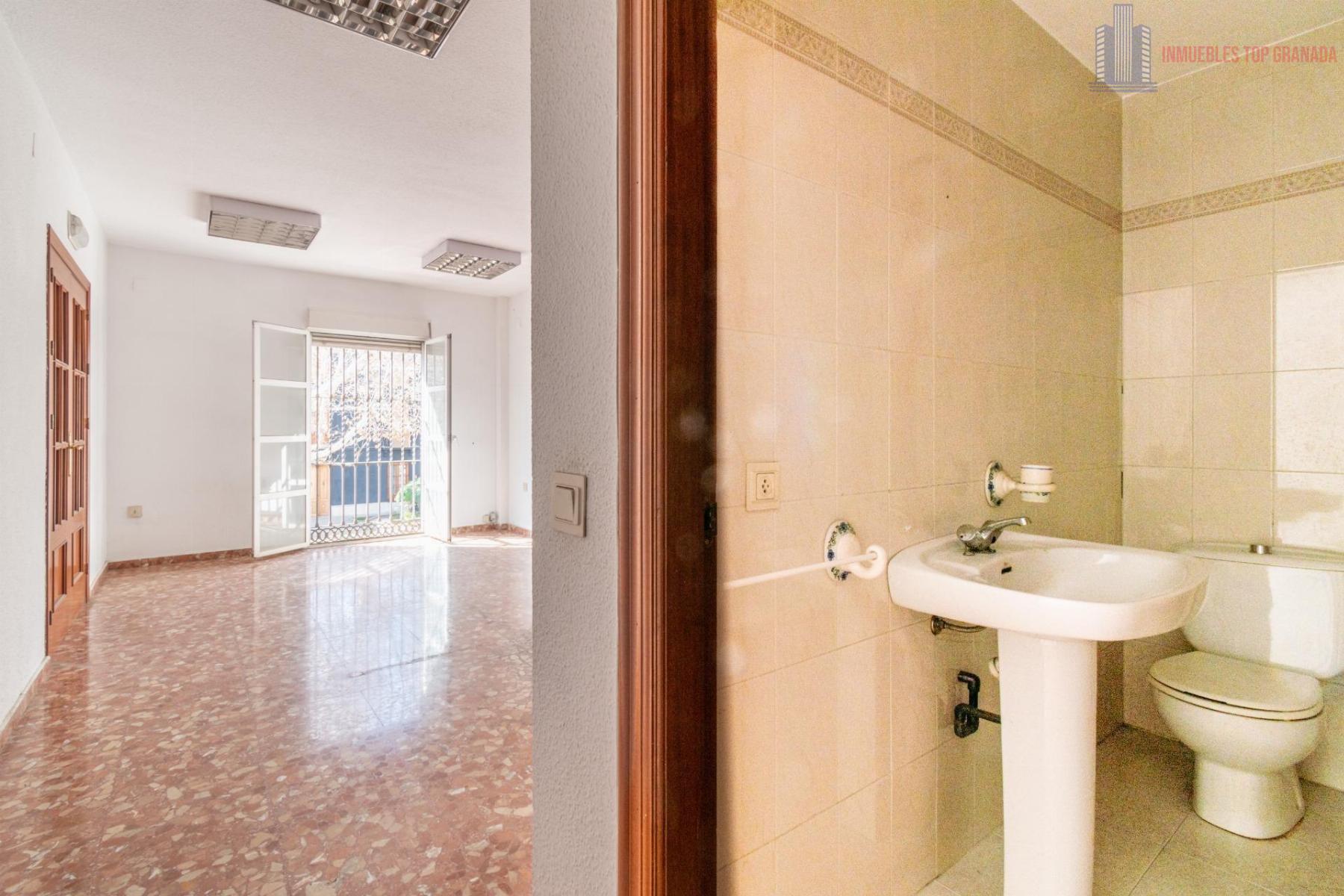 For sale of house in Santa Fe