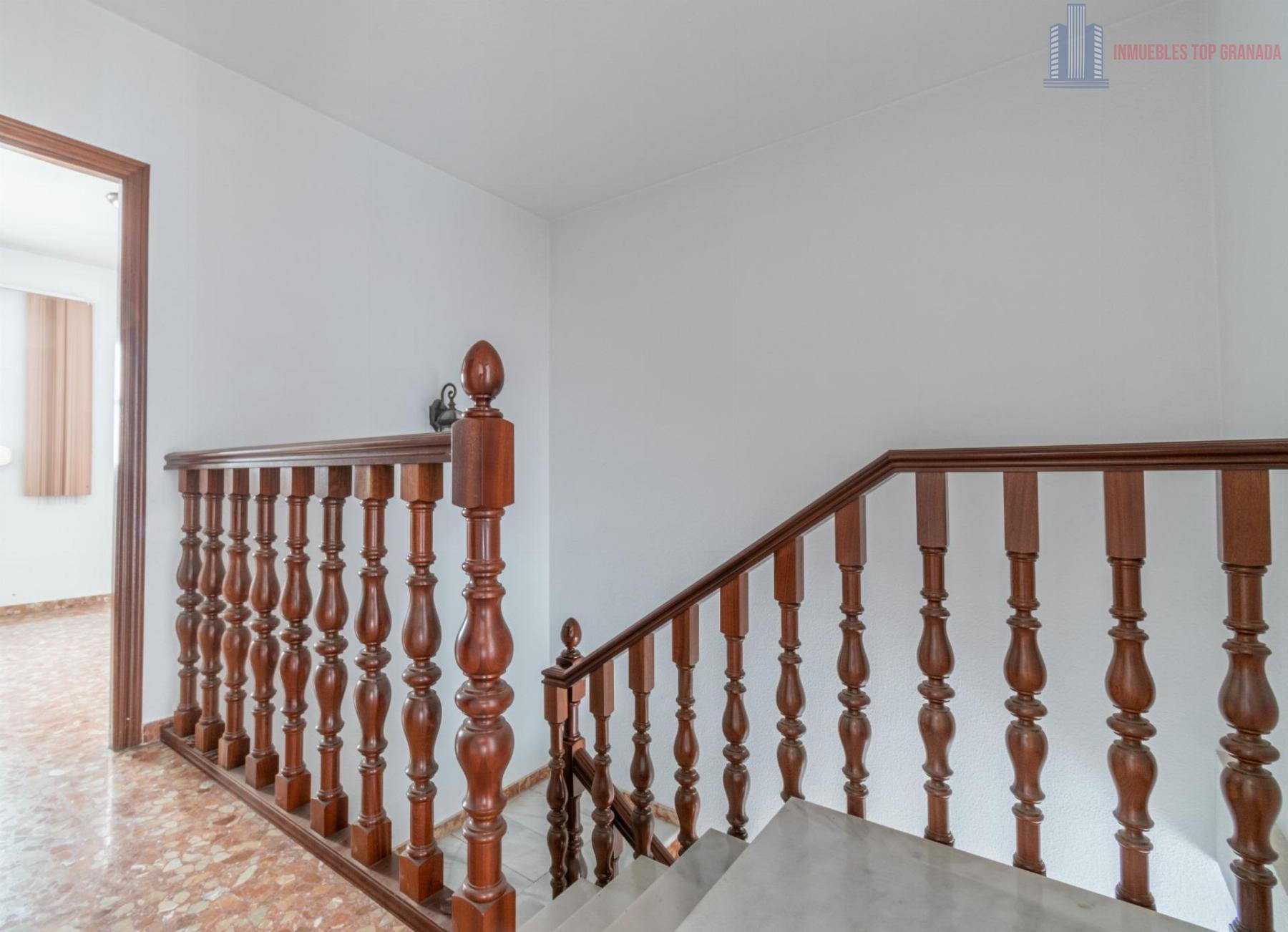 For sale of house in Santa Fe