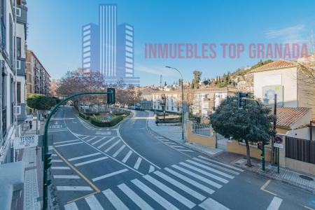 For sale of flat in Granada