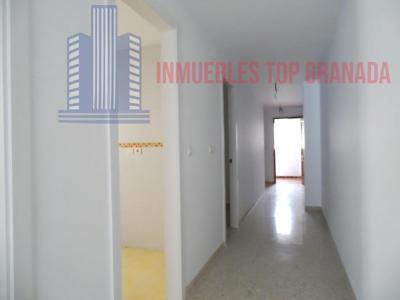 For sale of flat in Ogíjares