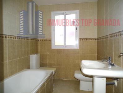 For sale of flat in Ogíjares
