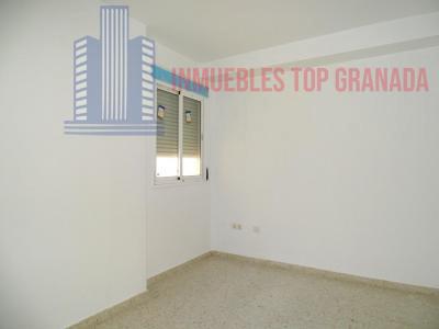 For sale of flat in Ogíjares