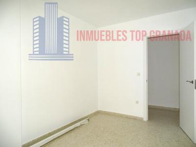 For sale of flat in Ogíjares