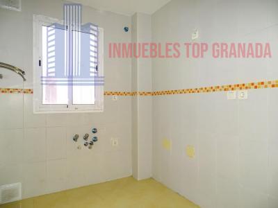 For sale of flat in Ogíjares