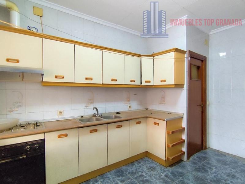 For sale of house in Santa Fe