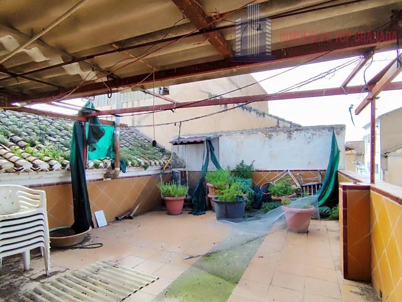 For sale of house in Santa Fe