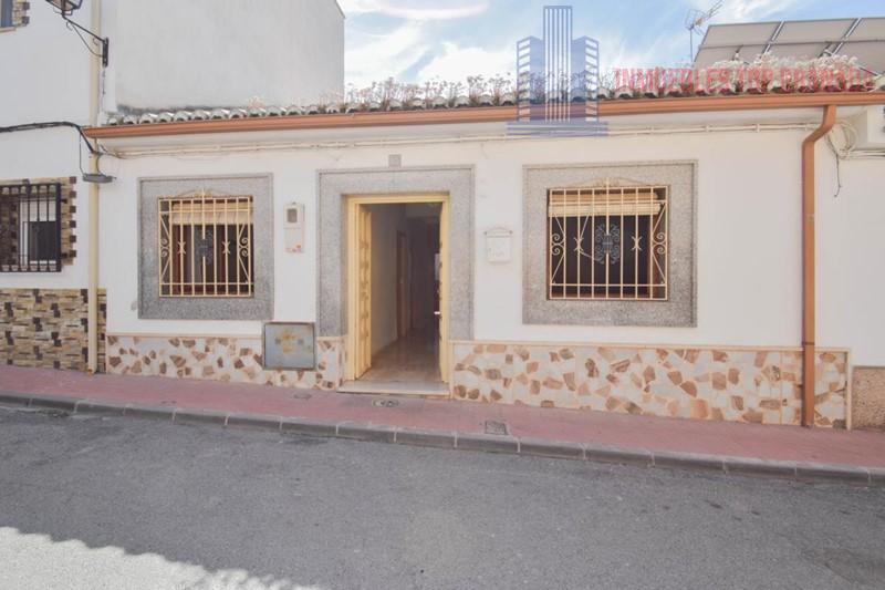 Venta de casa en Atarfe