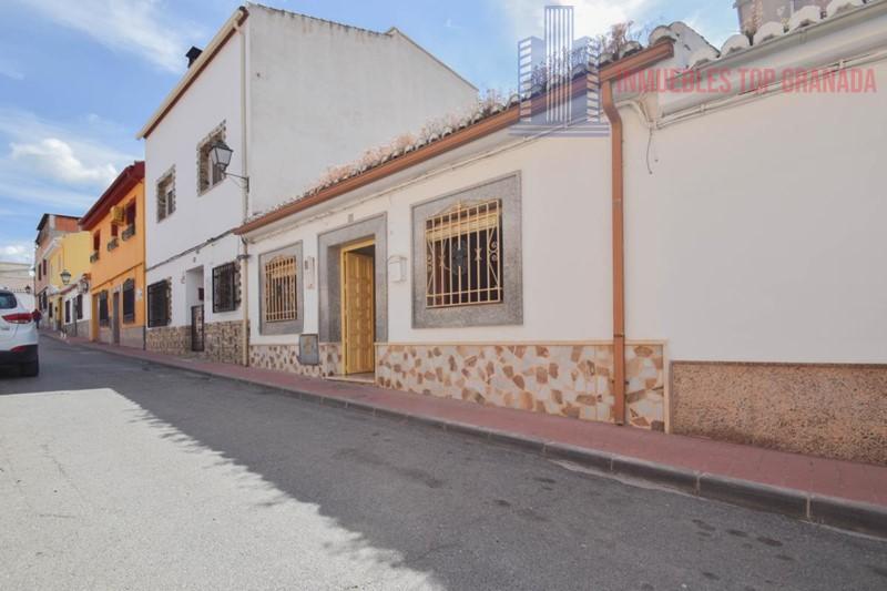 Venta de casa en Atarfe
