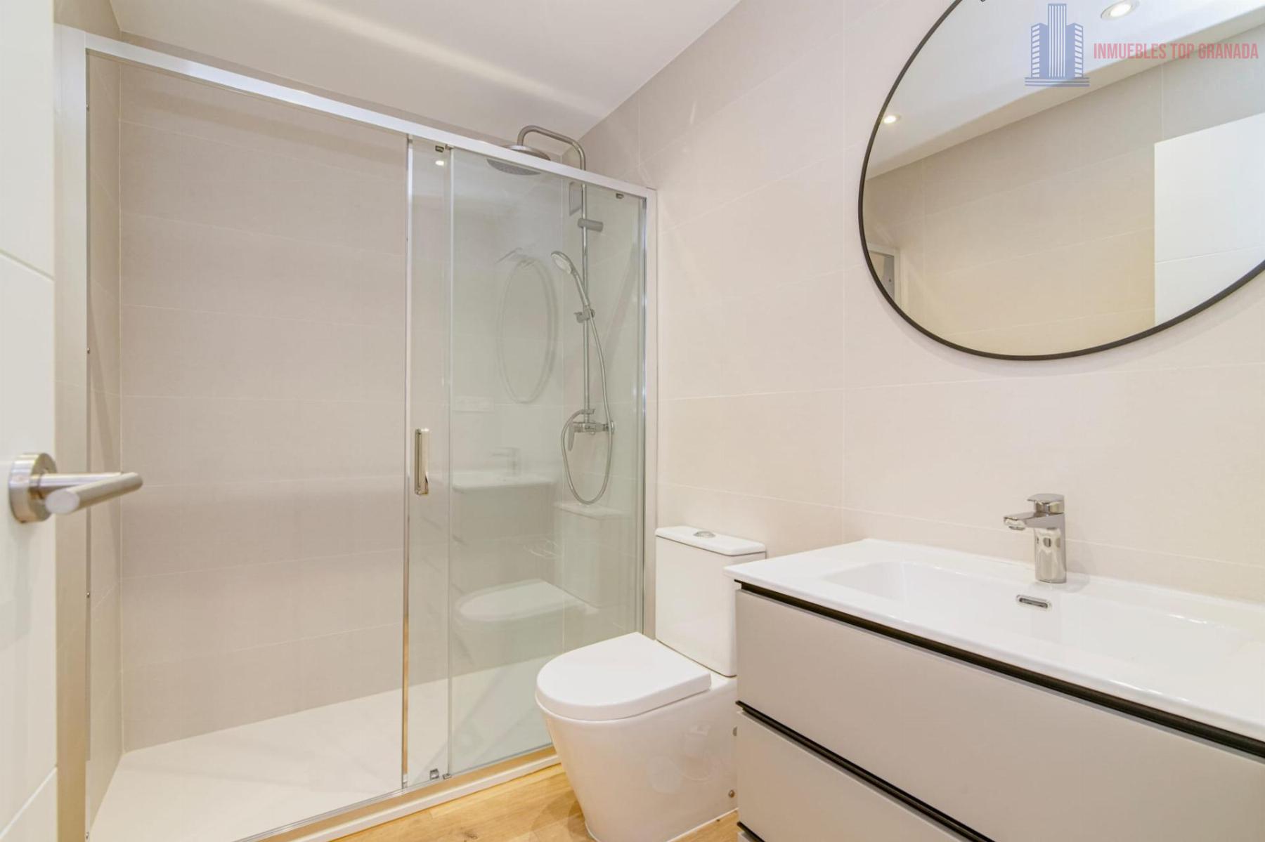 Venta de piso en Granada