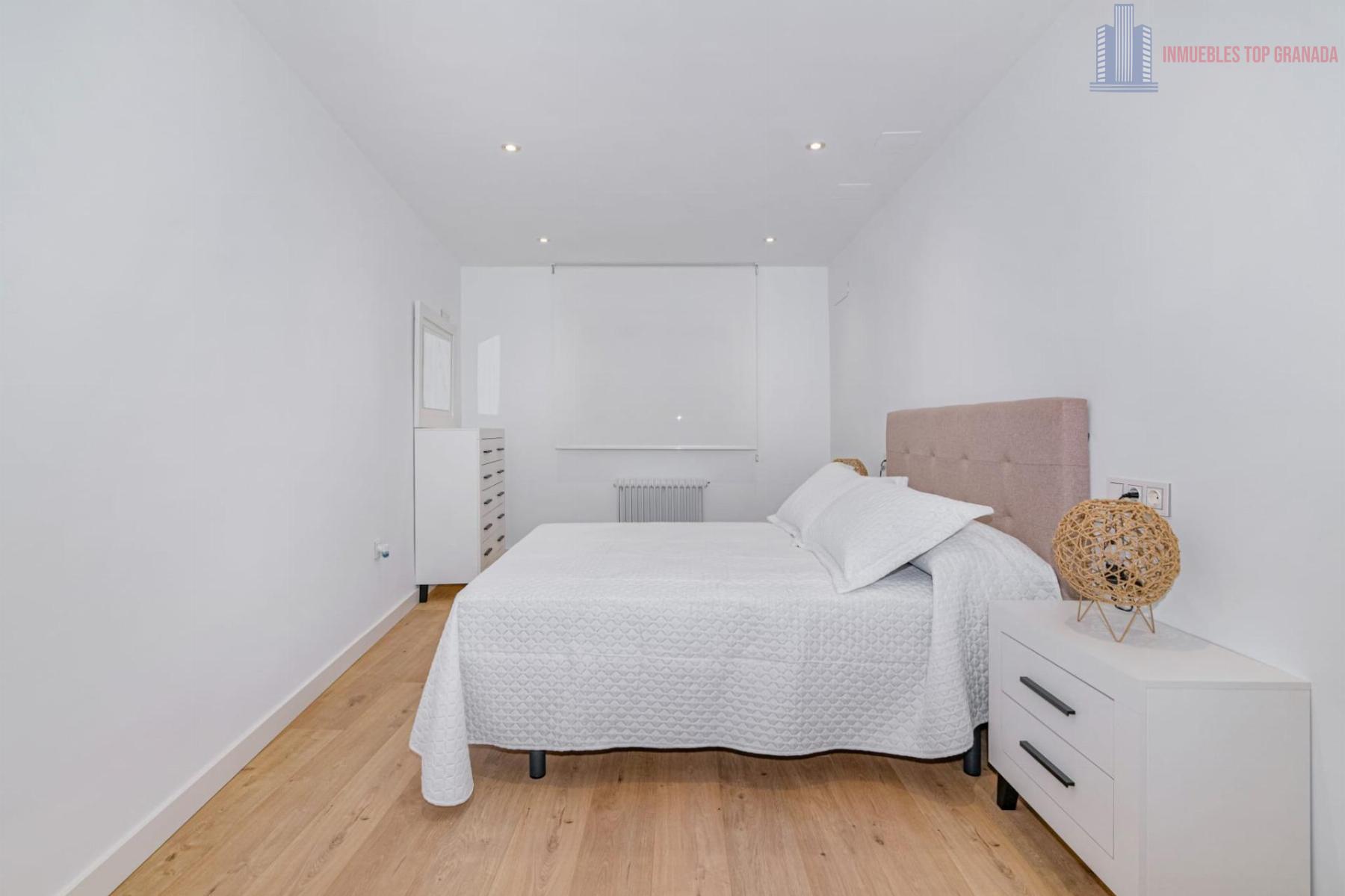 Venta de piso en Granada