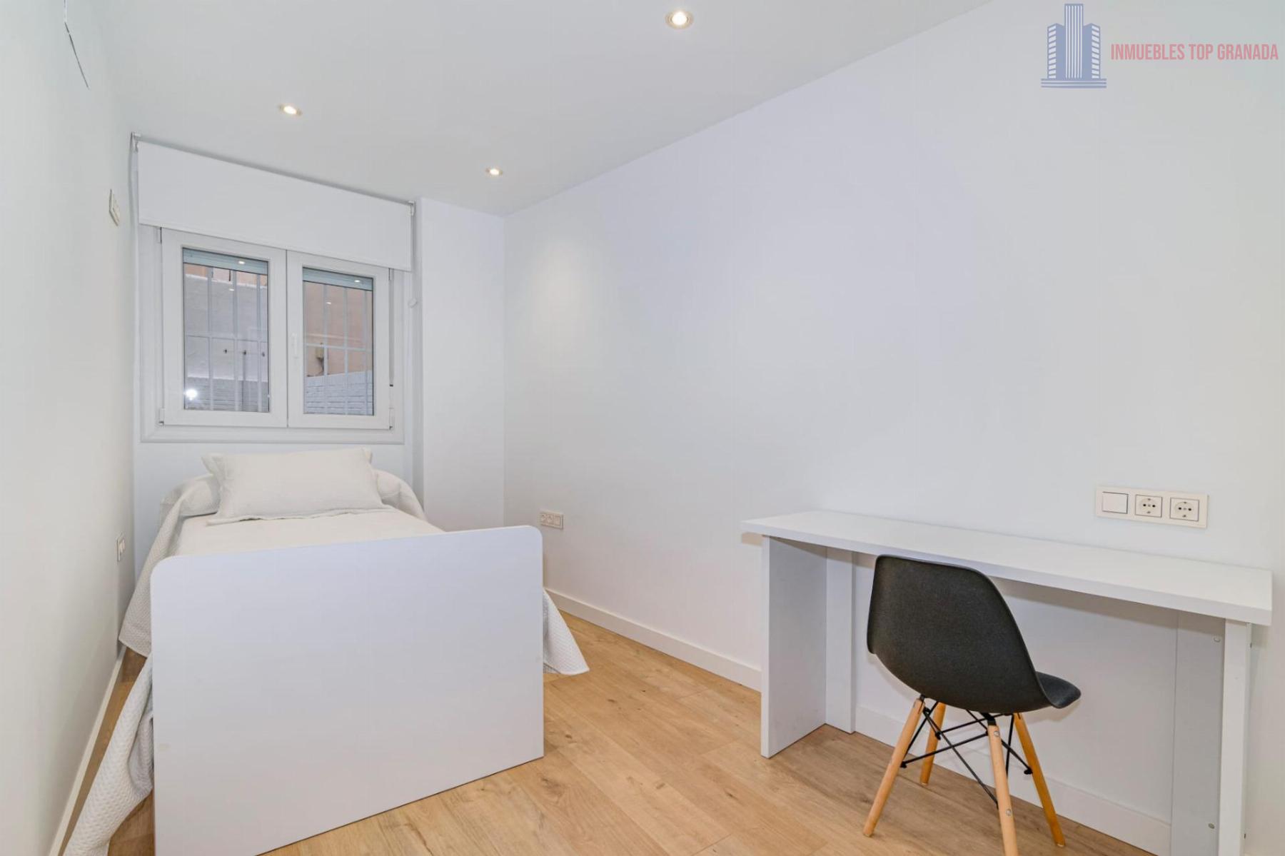 Venta de piso en Granada