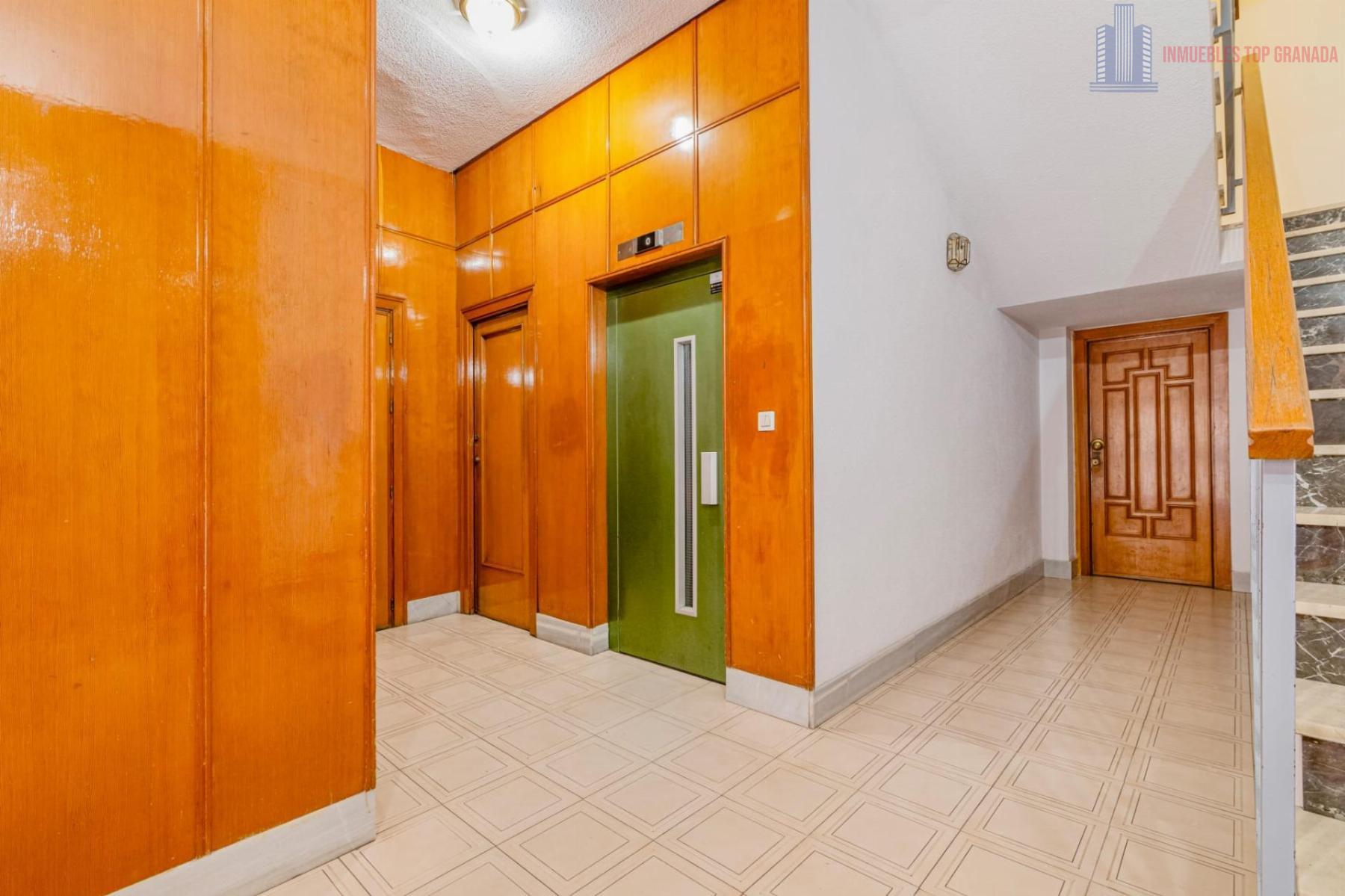 Venta de piso en Granada