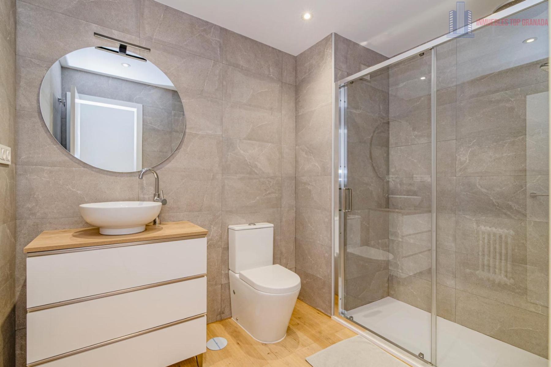 Venta de piso en Granada