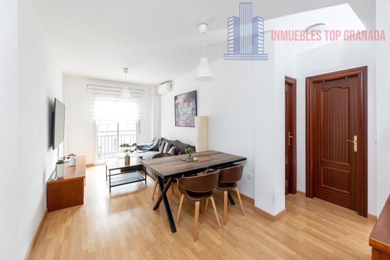 For sale of flat in Albolote