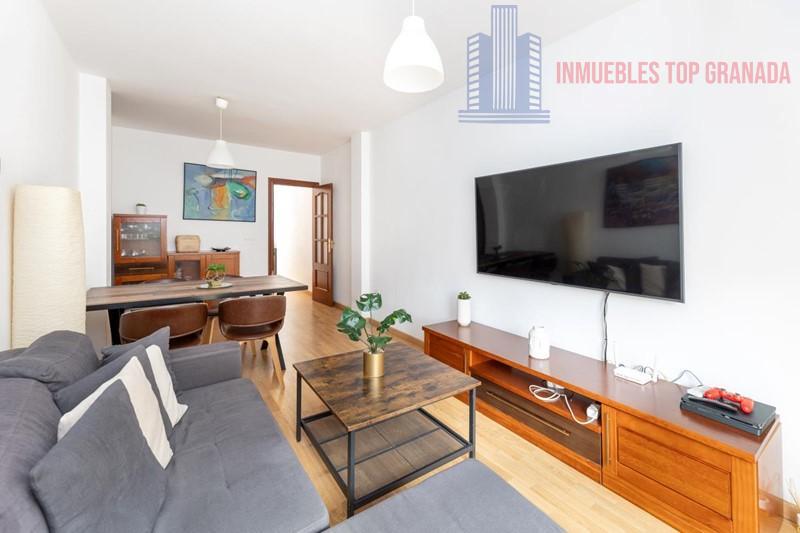 For sale of flat in Albolote