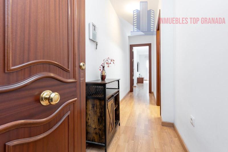 For sale of flat in Albolote