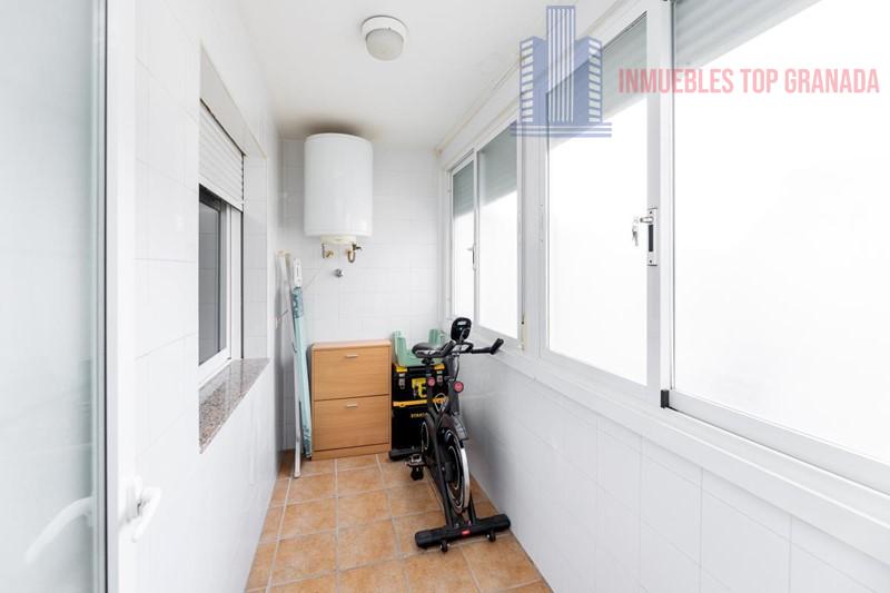 For sale of flat in Albolote