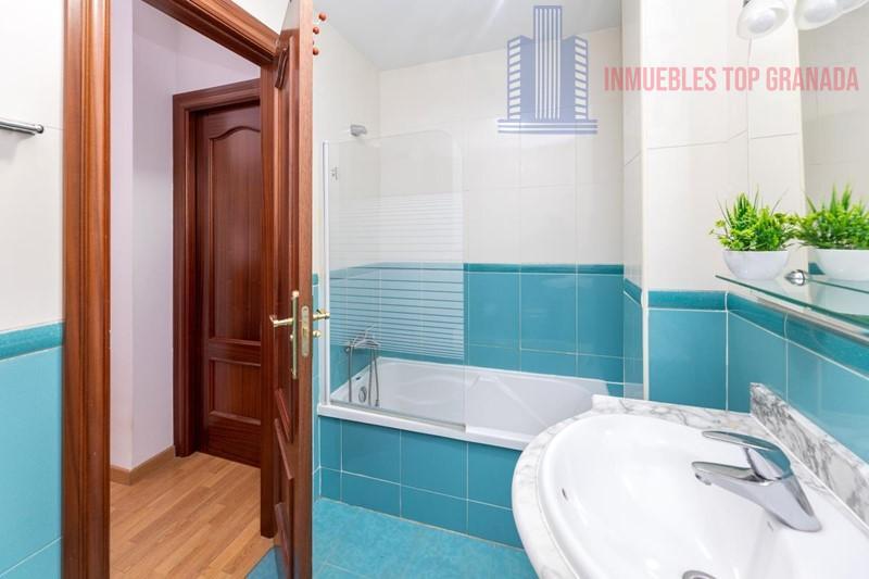 For sale of flat in Albolote