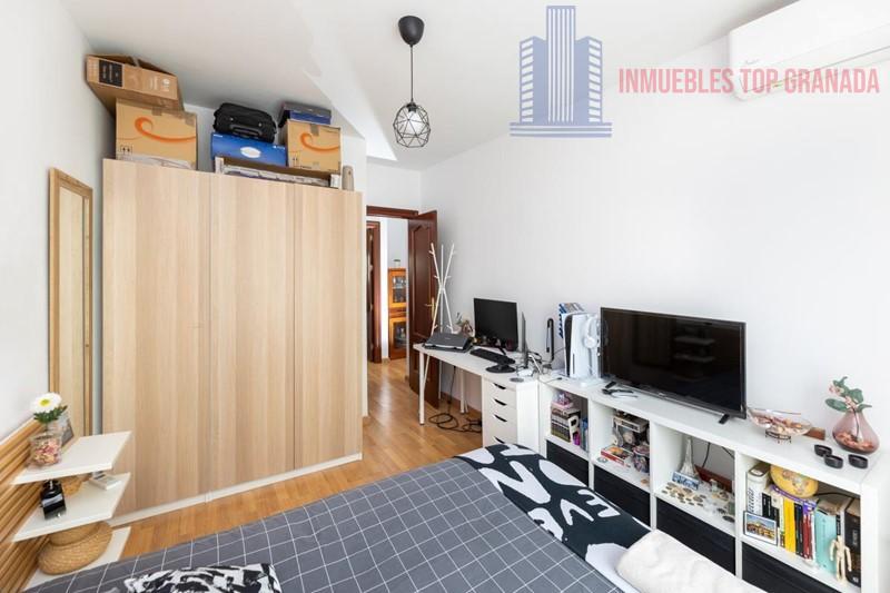 For sale of flat in Albolote