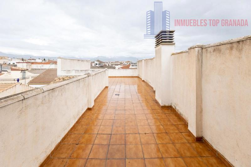 For sale of flat in Albolote