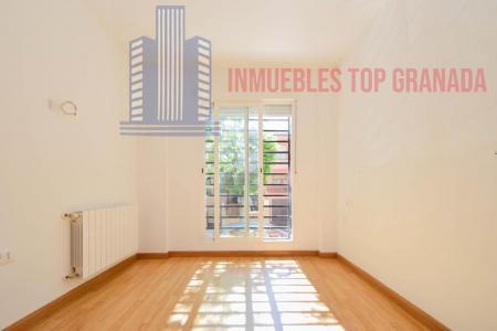 Venta de piso en Churriana de la Vega