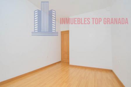 Venta de piso en Churriana de la Vega