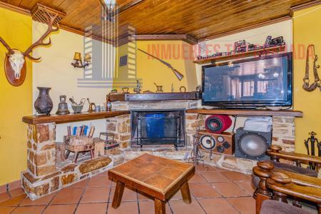 For sale of house in Belicena