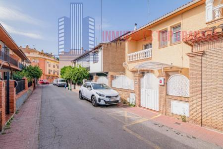 Venta de chalet en Ogíjares