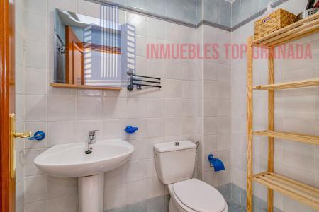 For sale of chalet in Huétor Vega