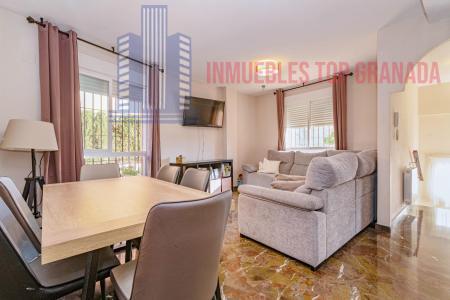 For sale of chalet in Huétor Vega