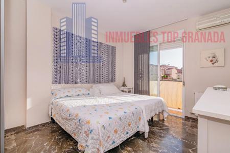 For sale of chalet in Huétor Vega