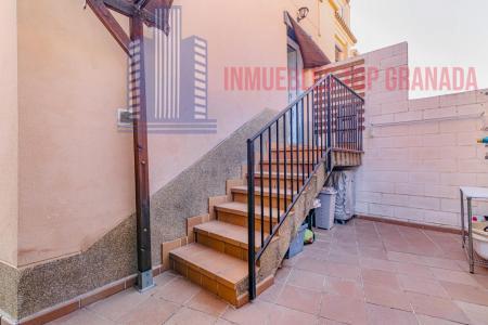 For sale of chalet in Huétor Vega