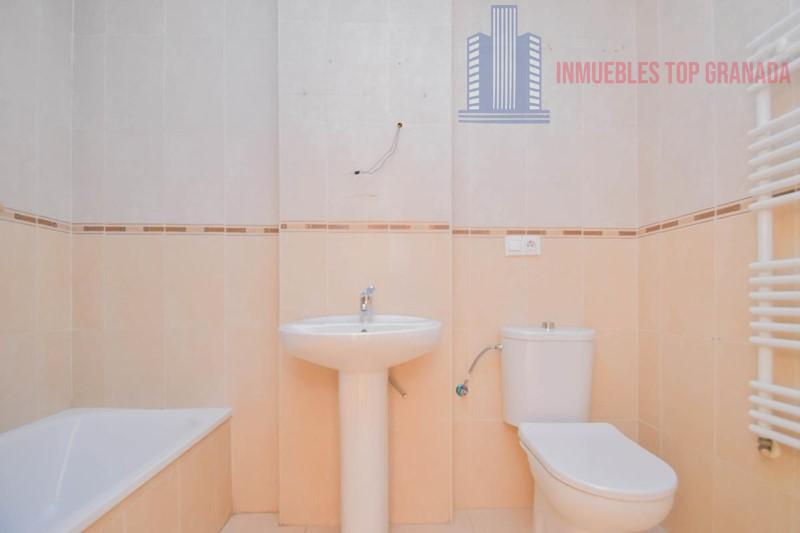 For sale of flat in Churriana de la Vega