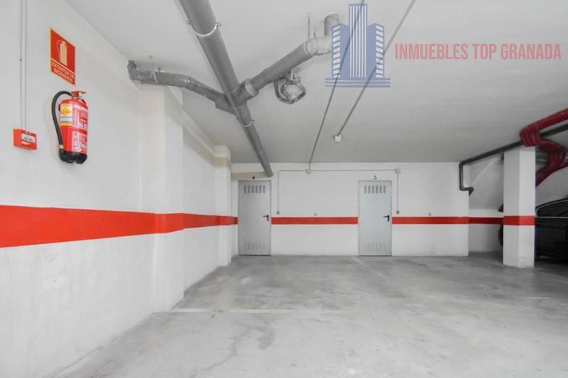 For sale of flat in Churriana de la Vega