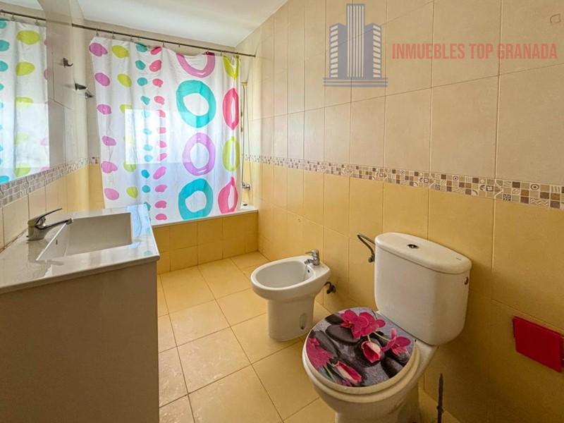 For sale of flat in Atarfe